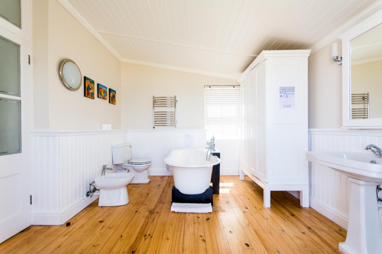 Fintimara Beach House Muizenberg Buitenkant foto